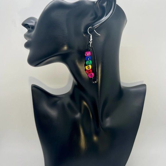 Rainbow Earrings - Safety Pin Earrings - Pride Earrings - Teen Earrings - LGBTQ - Picture 9 of 9